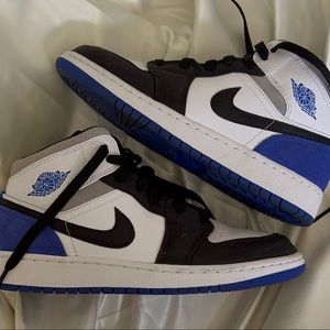 blue air Jordan 1 mid AUTHENTIC